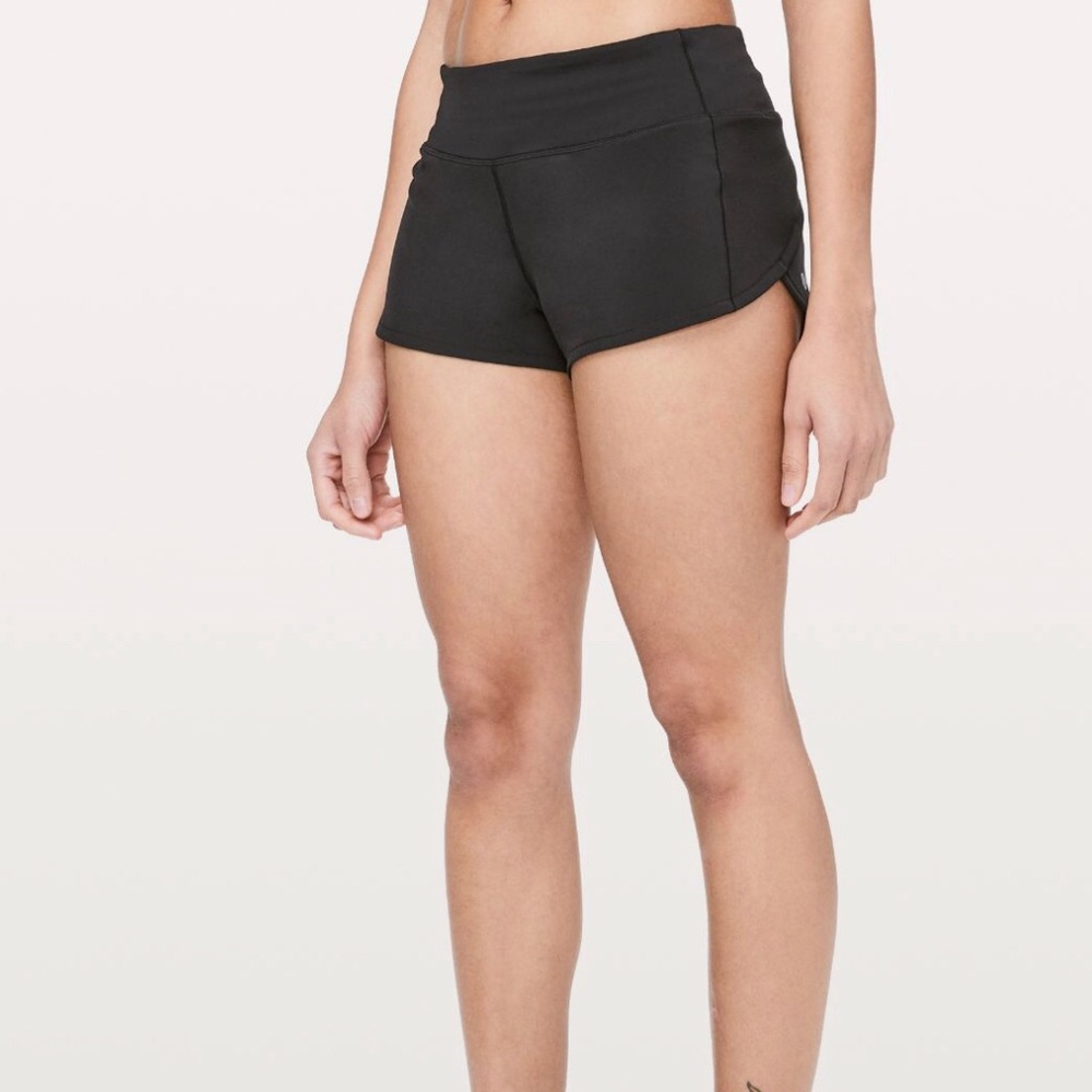 Lululemon speed up short 2.5” size 4